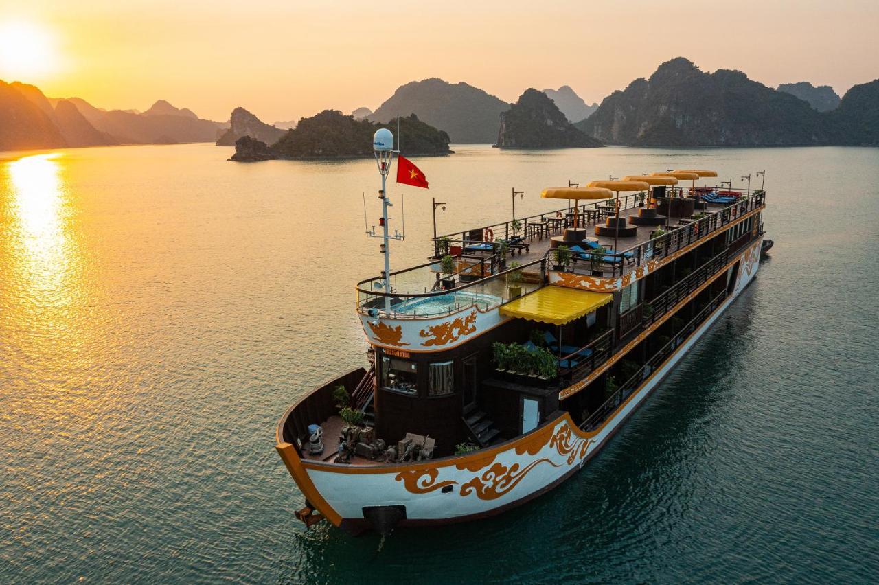 Nostalgia Halong Cruise Hotell Ha Long Exteriör bild