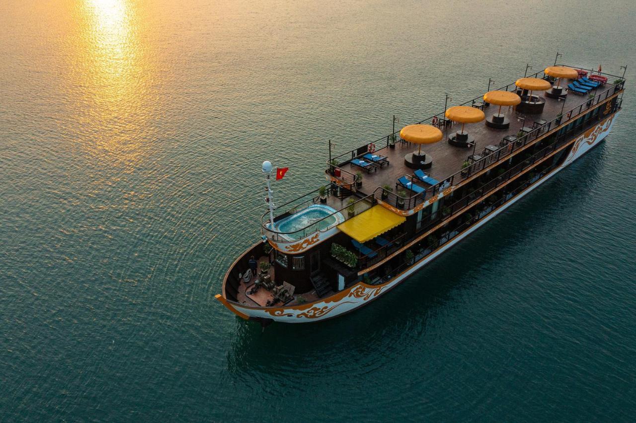 Nostalgia Halong Cruise Hotell Ha Long Exteriör bild