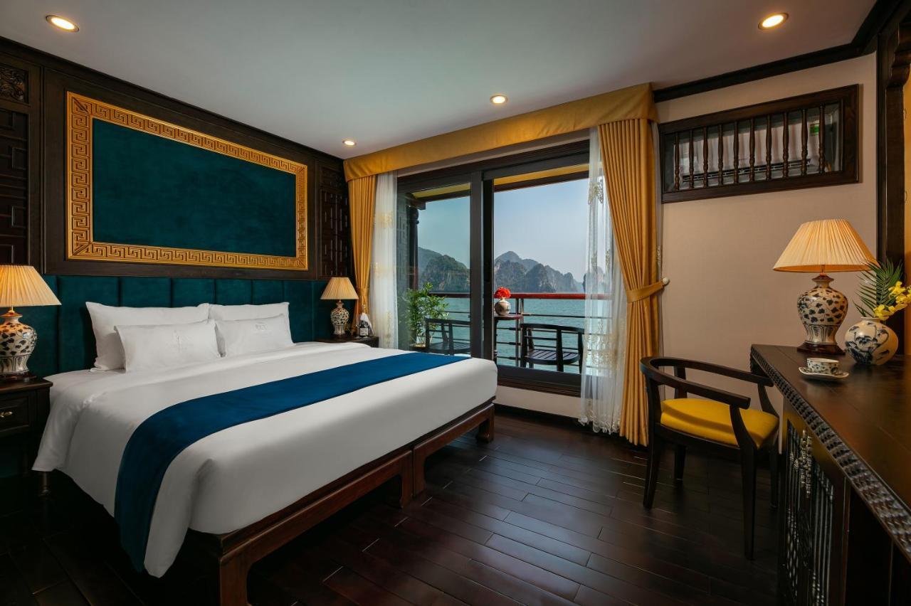 Nostalgia Halong Cruise Hotell Ha Long Exteriör bild